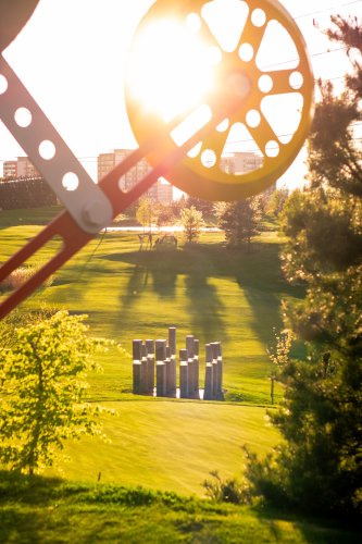 Po vlastní ose pěšky